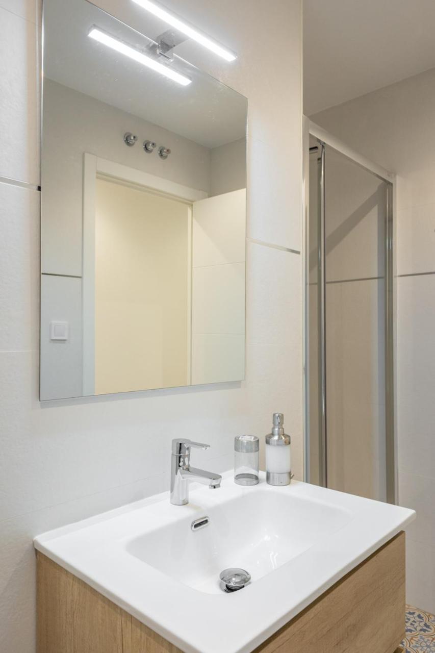 Isg Apartments Triana 1 Sevilla Bagian luar foto