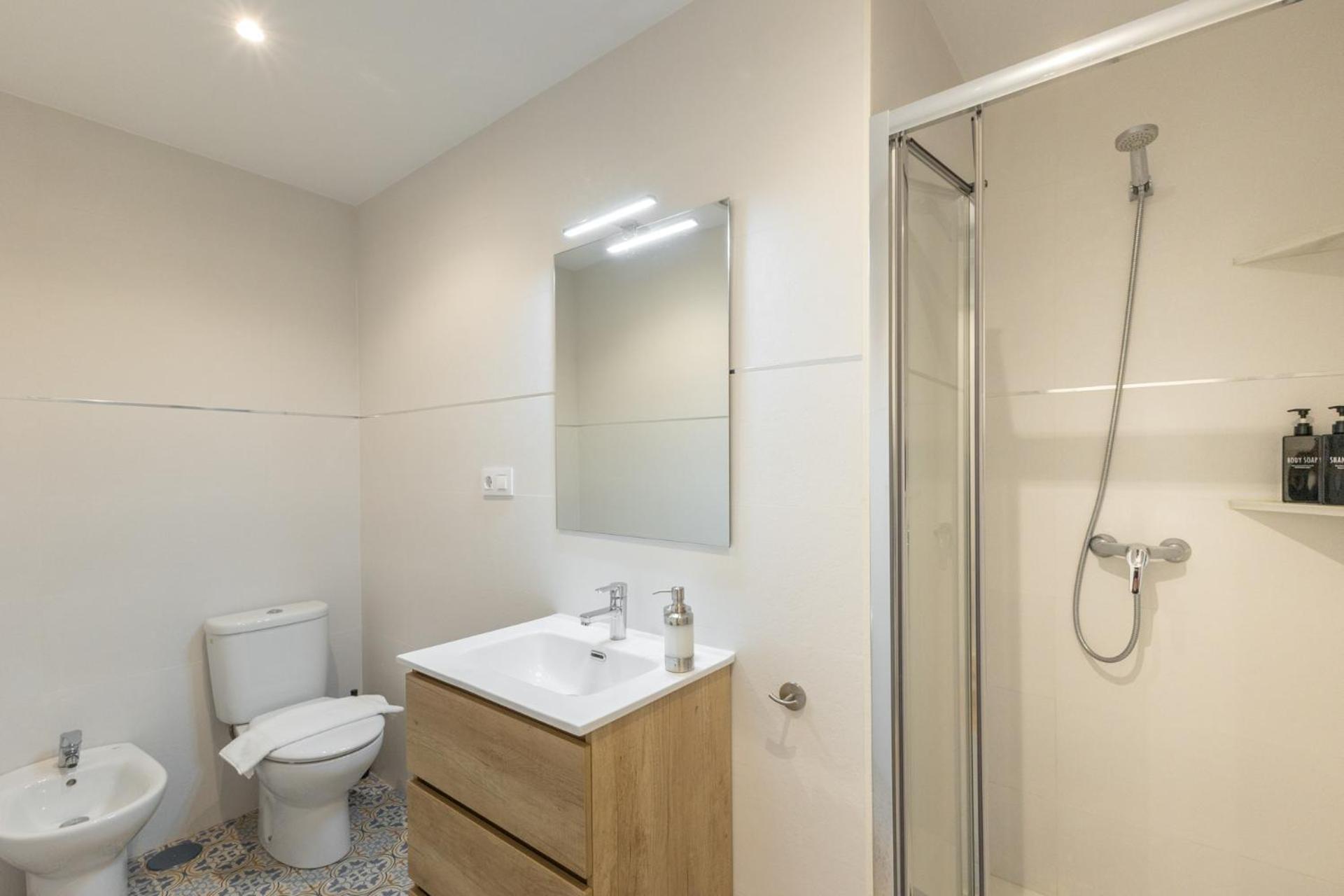 Isg Apartments Triana 1 Sevilla Bagian luar foto